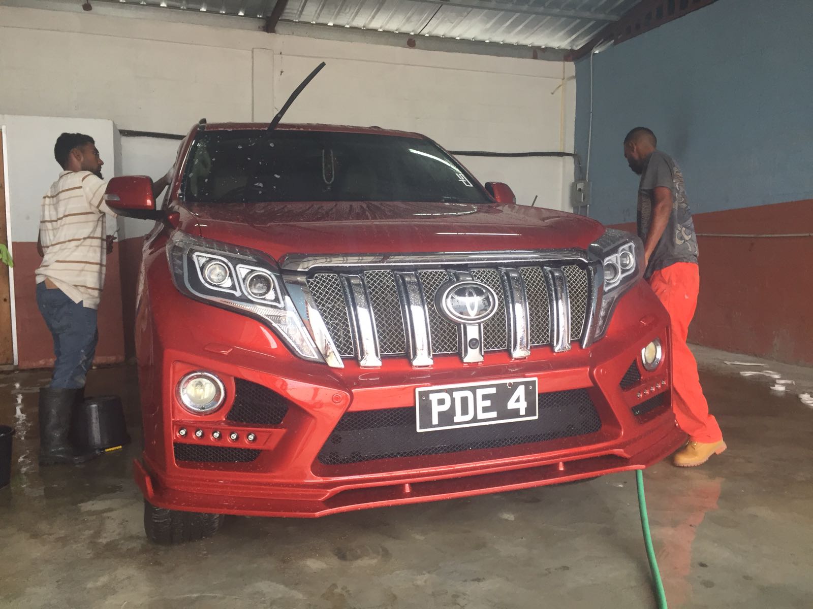 toyota prado 1